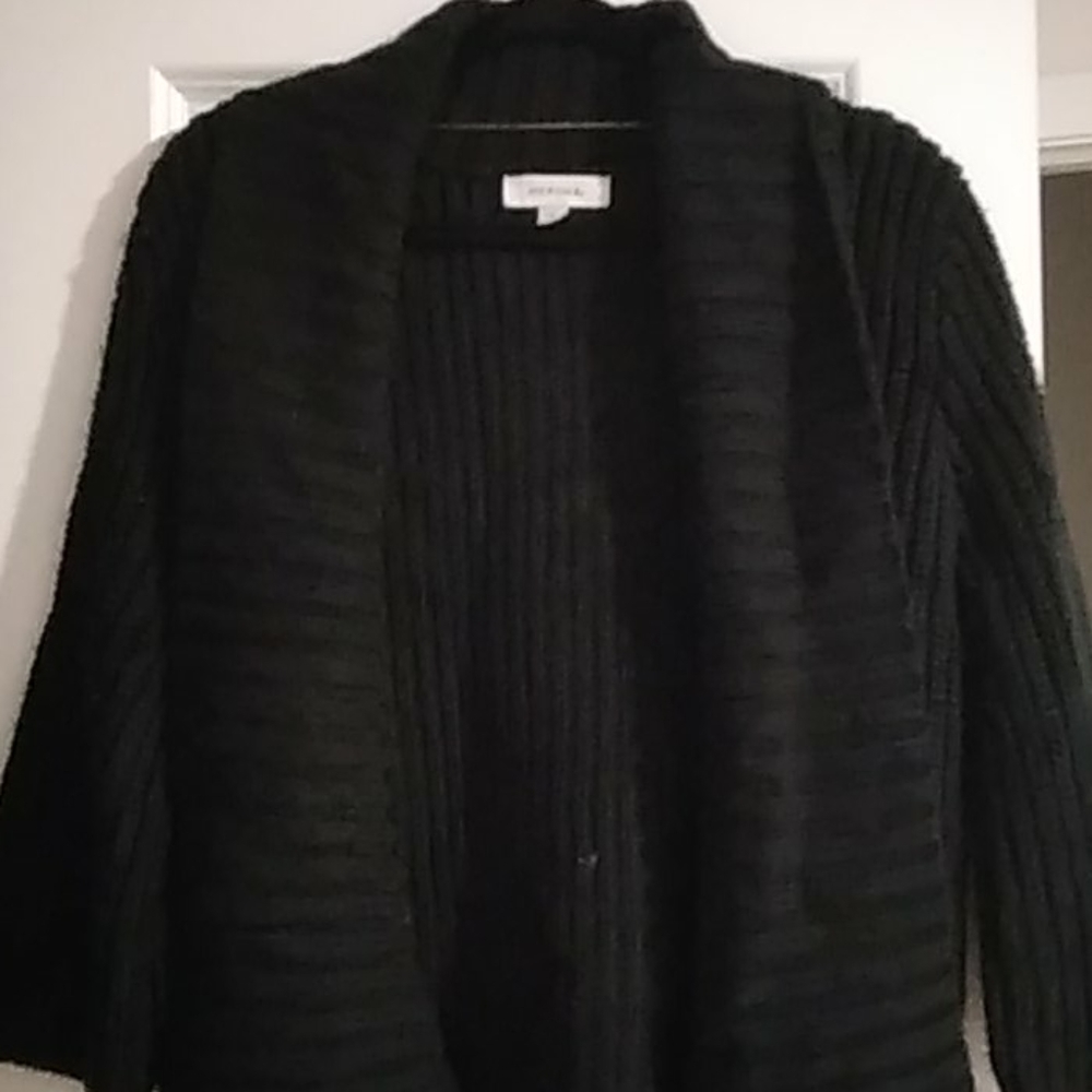 Cardigan‎ - Picture 3 of 3